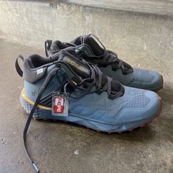 Columbia Hiking Boots 