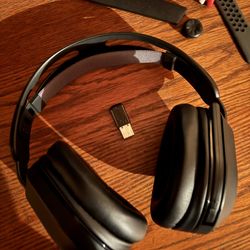 Turtle beach headset for ps5 and Samsung odyssey g3 gaming monitor