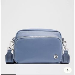 Lululemon crossbody
