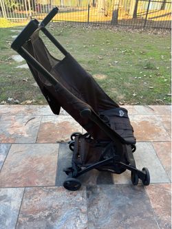 Delta compact Stroller