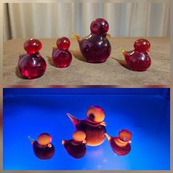 4 Swedish Vintage Glass Ruby Red Amberina Miniature Bird Figurines Cadmium Glow