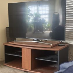 TV Stand Swivels On top