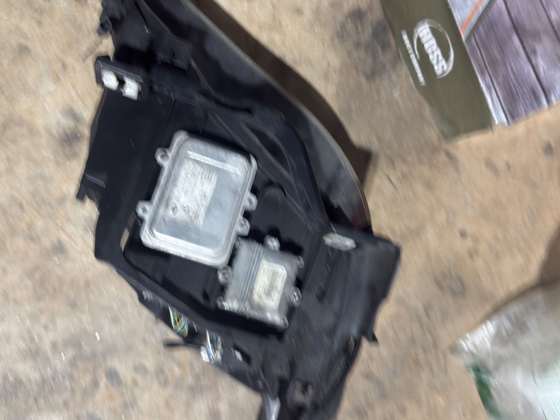 2010 535xi Head Lights