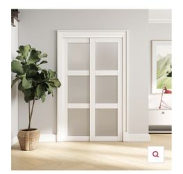 Closet Slider With Glass Inserted