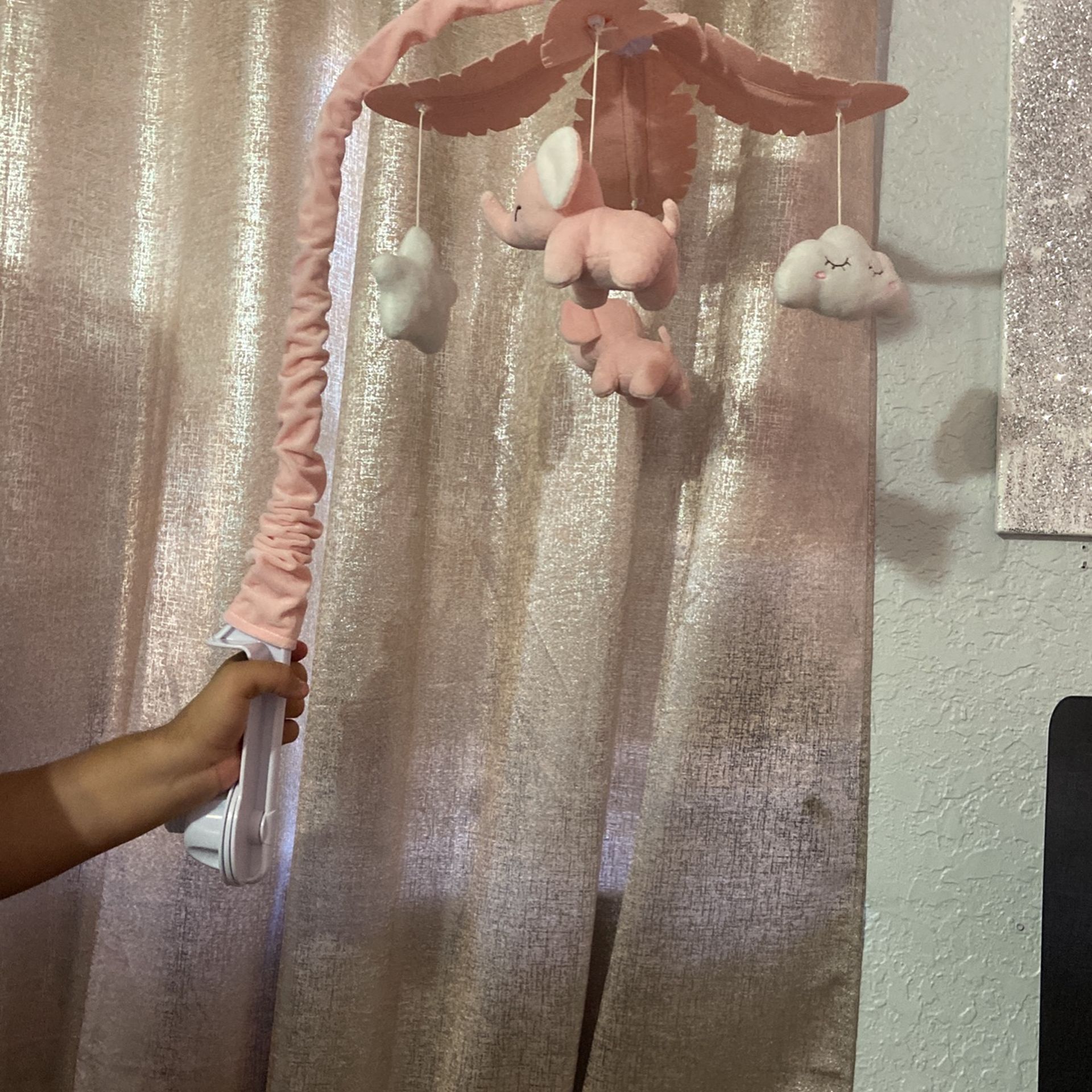 Pink Elephant Nighttime Safari Mamaroo