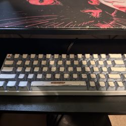Higround Celshade Basecamp 65+ Gaming keyboard