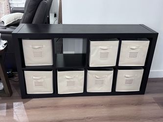 Cube Shelf with 8 Bins