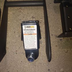 brand new never used maxxhaul hitch