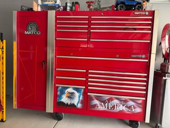 Matco Tool Box Cabinet with Side Locker