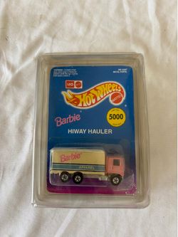 HotWheels Barbie Hiway Hauler