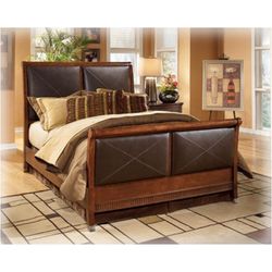 California King Bed Frame – Great Condition