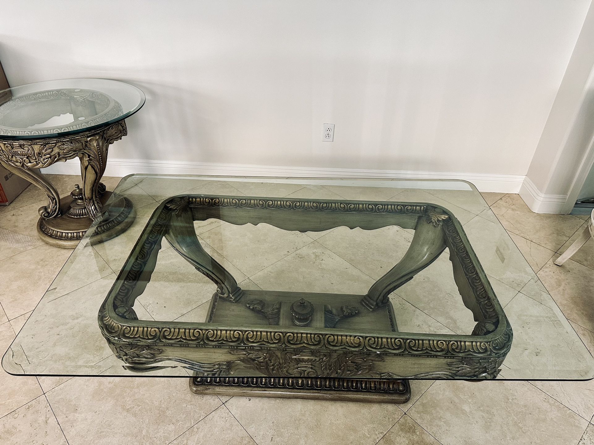 Coffee Table + 2 Side Tables 