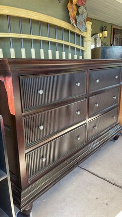 Gorgeous tall dresser all drawers work great