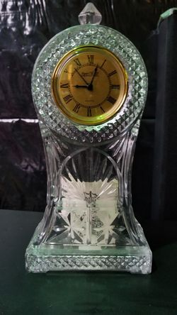 Crystal clock