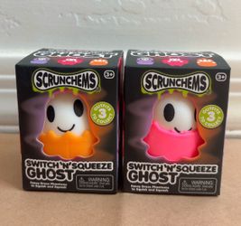 Scrunchems Switch 'N' Squeeze Ghost squishy.        Needoh