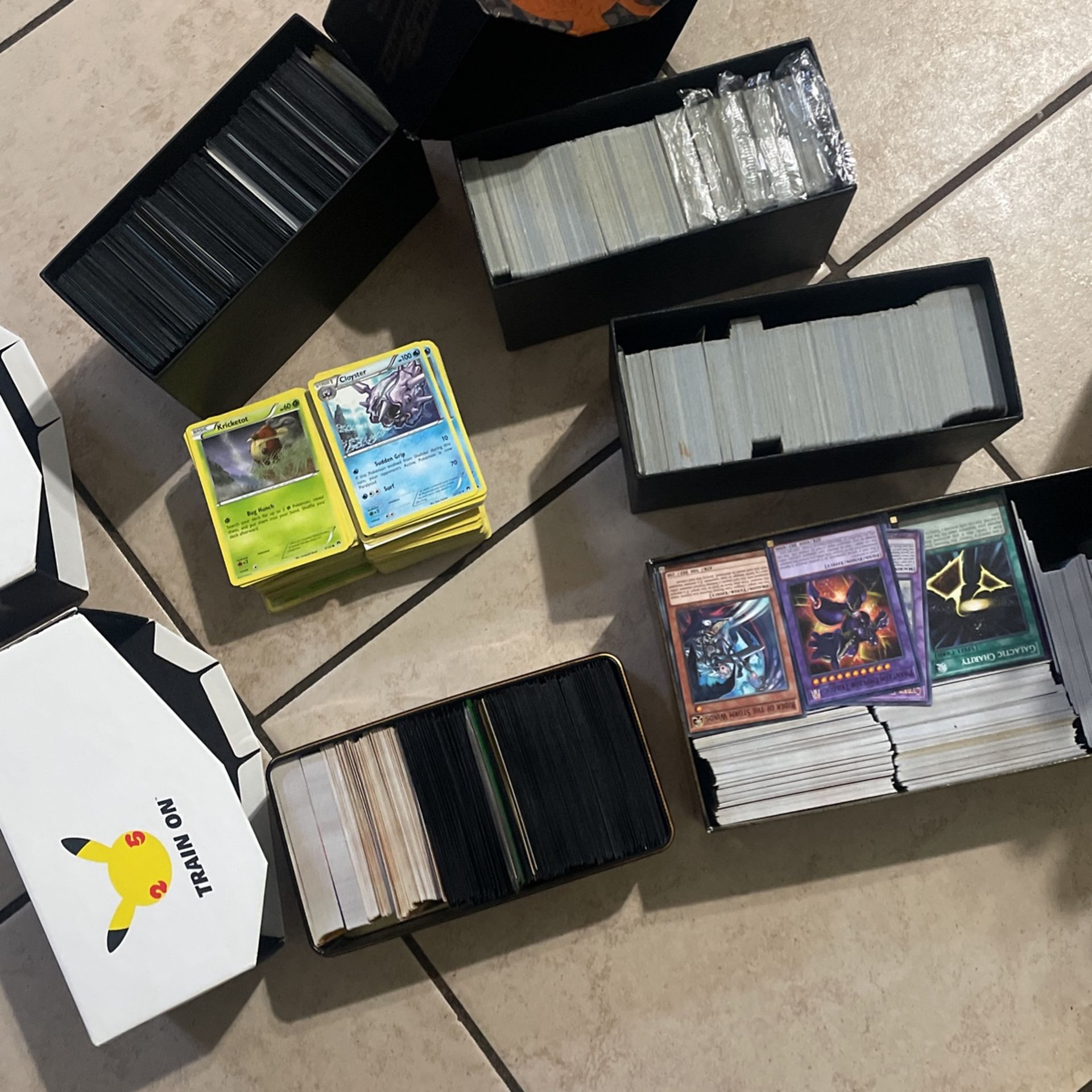 Pokémon Yugioh Cards