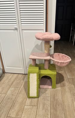 Cat tree