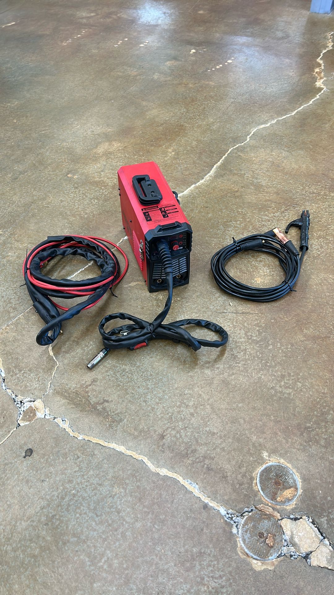 Arc captain me 130 welder with extra cables