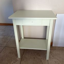 Darling Wooden Table