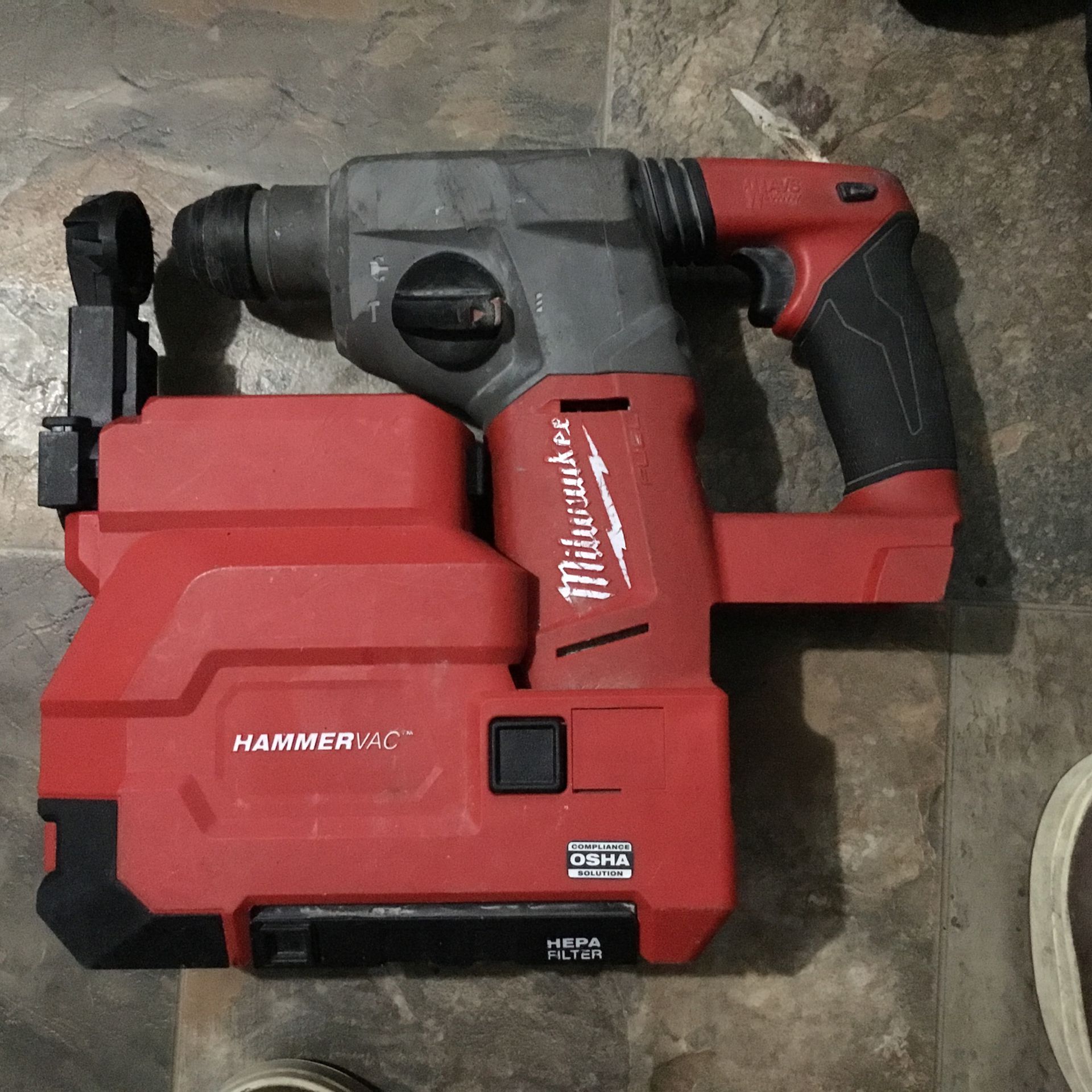 Milwaukee hammer drill with vacuum
