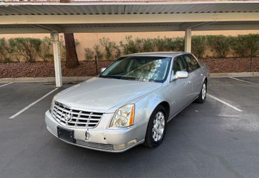 2010 Cadillac DTS