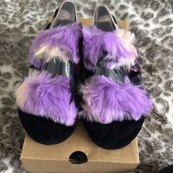 Women’s UGG’s 