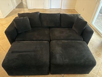 2 seater couch/