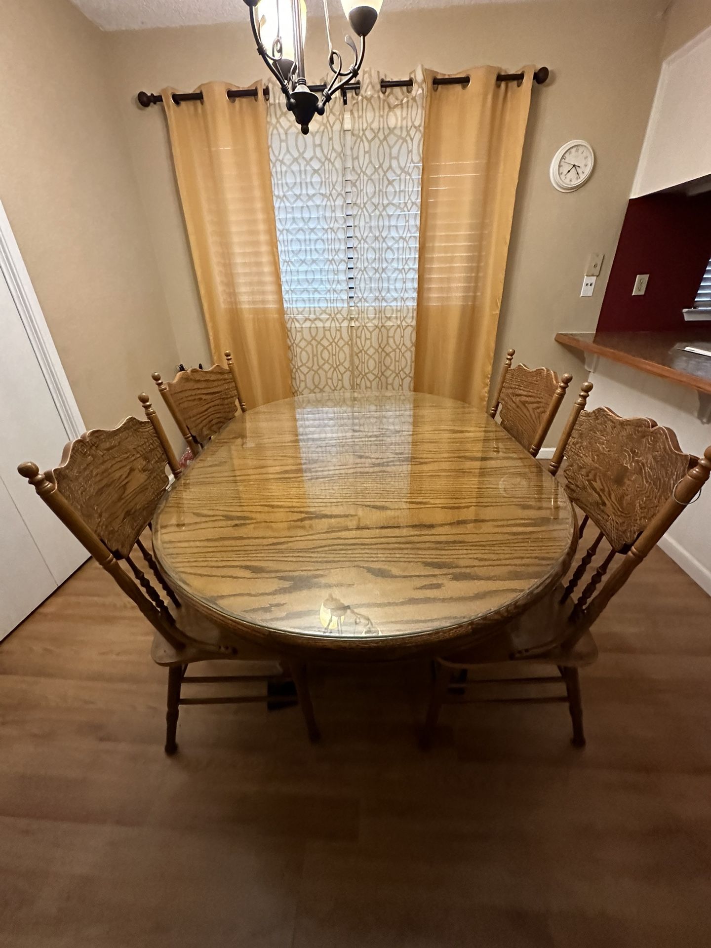 Expandable Dining Table $150