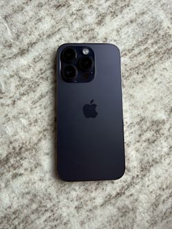 Selling iPhone 14 Pro 128GB Price Firm Any Carrier Unlocked or International in Good Condition
