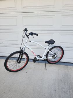 New Electra 21d  Cruiser Size Large Wheels 26" Speeds 21 ridden one time cost 690$