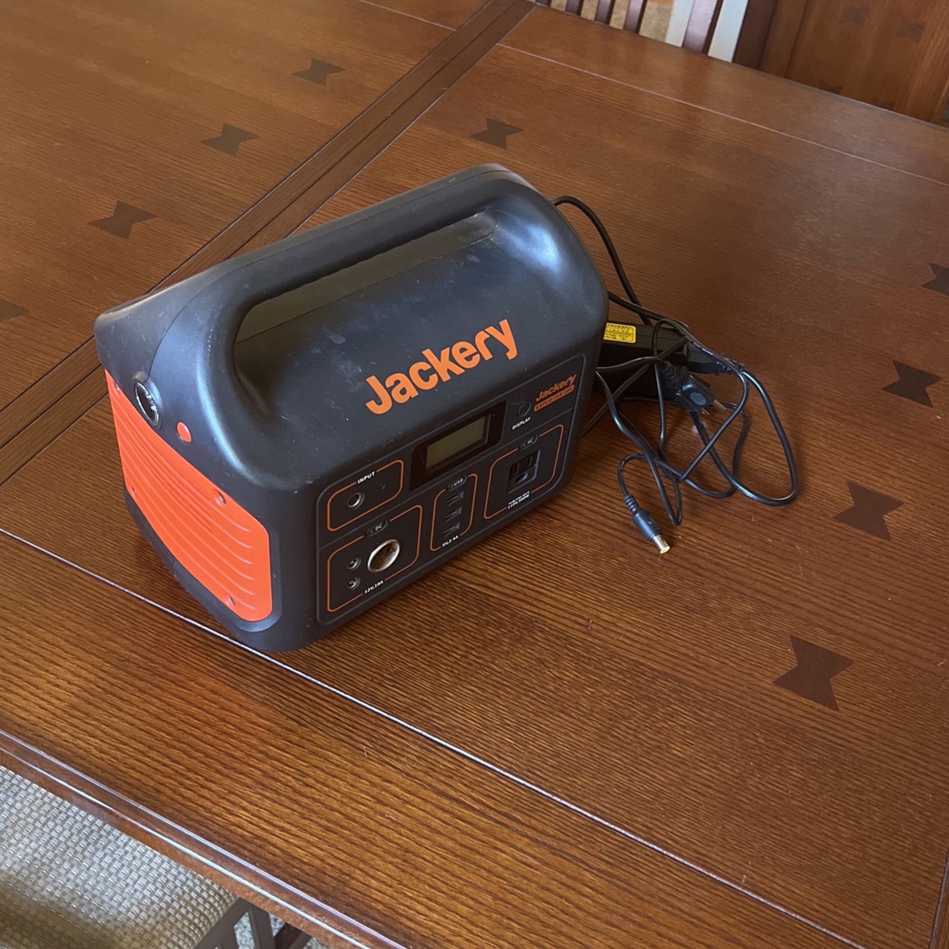 Jackery Explorer 500 With New Charger