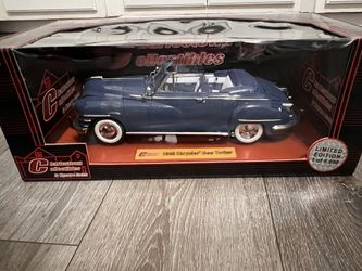 Diecast 1/18 Scale Charlestown Collectibles Signature 1948 Chrysler New Yorker very detailed model