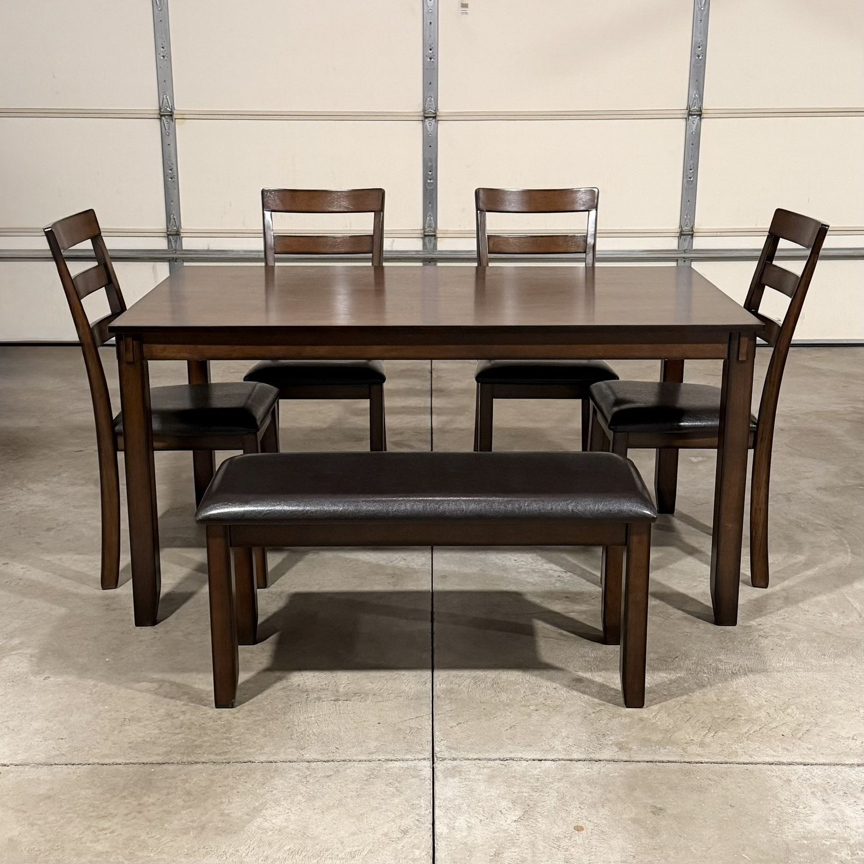New Ashley Furniture 6 Piece Dining Set - Table and Chairs and Bench (Can Deliver) 