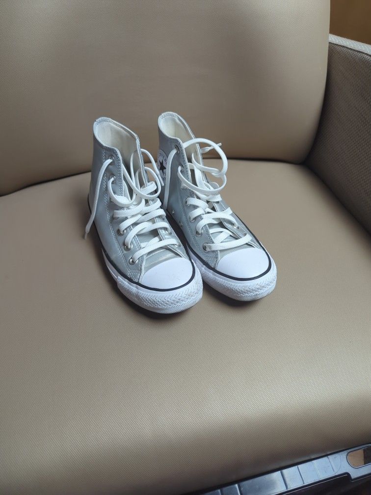 Silver Converse