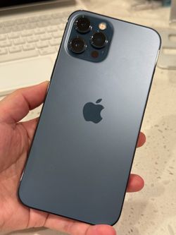 Unlocked iPhone 12 Pro Max 👍great condition no lowerball offer