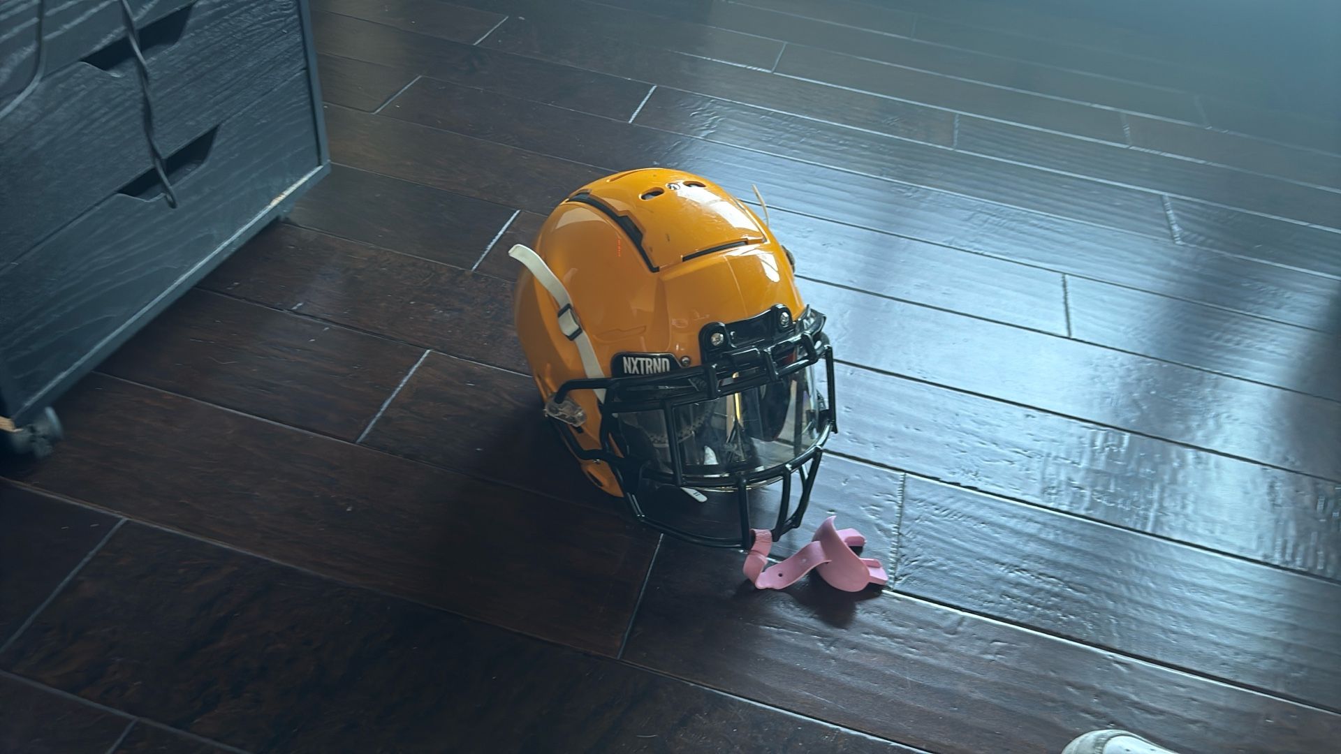 F7 2.0 COLLEGIATE HELMET SIZE LARGE