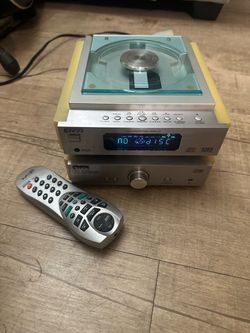 GPX Mini Stereo CD Music System with Remote