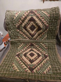 2 Quilted Heavy Cotton Pillow Shams Standard Pair. Brown Gingham On Back