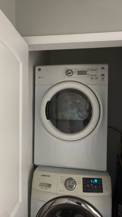 Laundry dryer