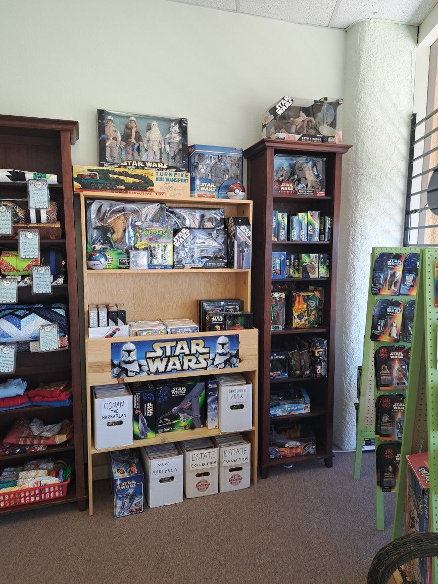Collectable Toys And Comics