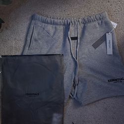Dark oatmeal essentials shorts