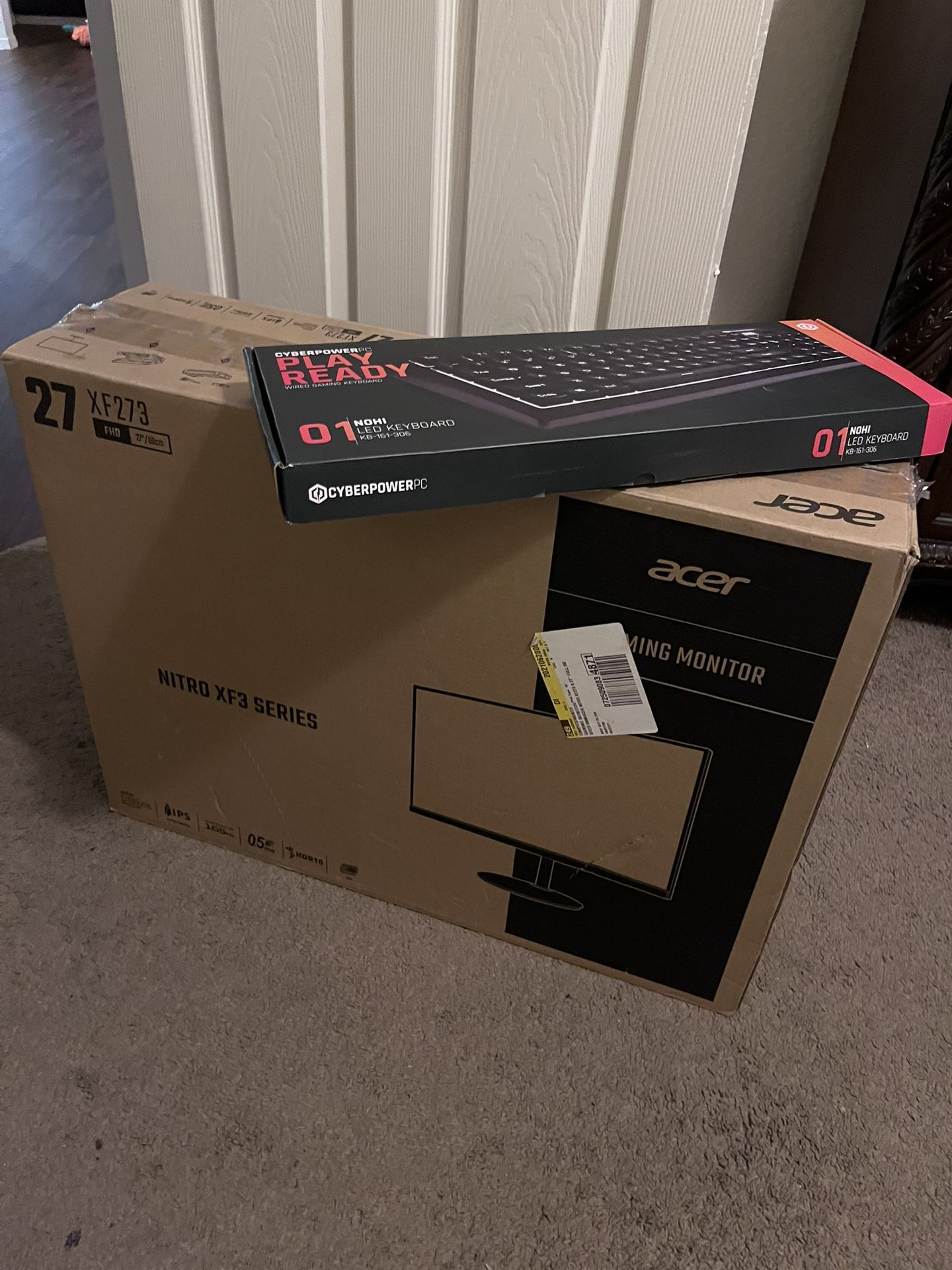 Gaming Monitor And Keyboard