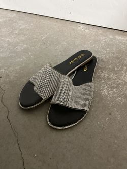 Women’s Shoes