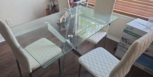 Kitchen table