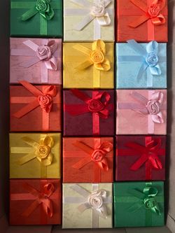 Mixed color Gift boxes