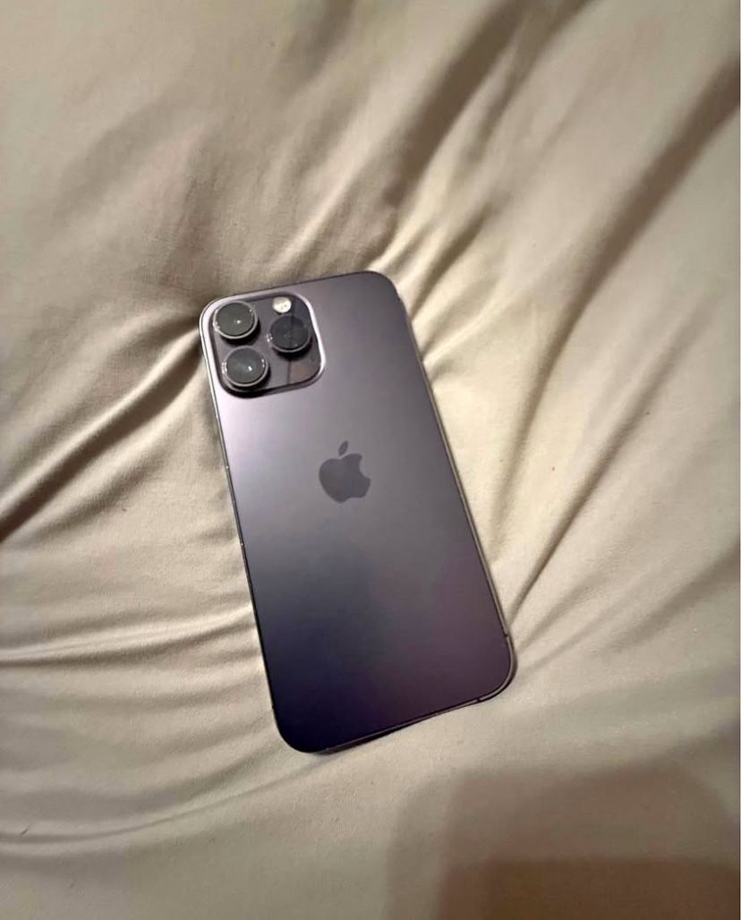 iPhone 14 Pro Max