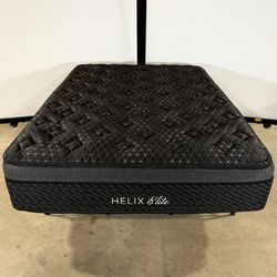 Helix Midnight Elite Mattress (Queen, GlacioTex Cooling Cover + CoolForce Layer)