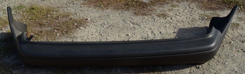 USED REF#U0274 || 1995-2000 LEXUS LS400 || REAR BUMPER COVER ONLY