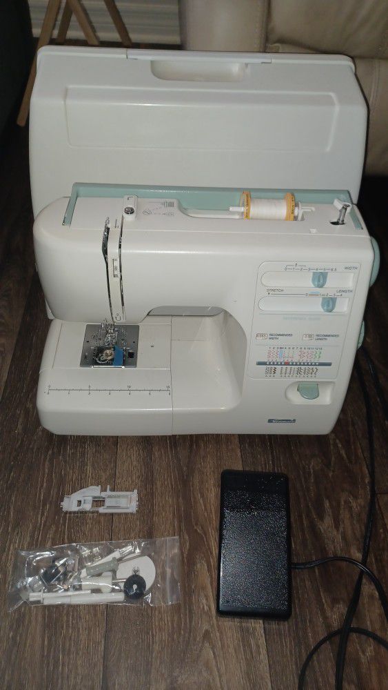 Kenmore Sewing Machine 385