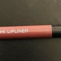 Langmanni Lip liner 